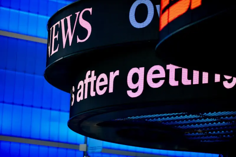 why we love celebrity news